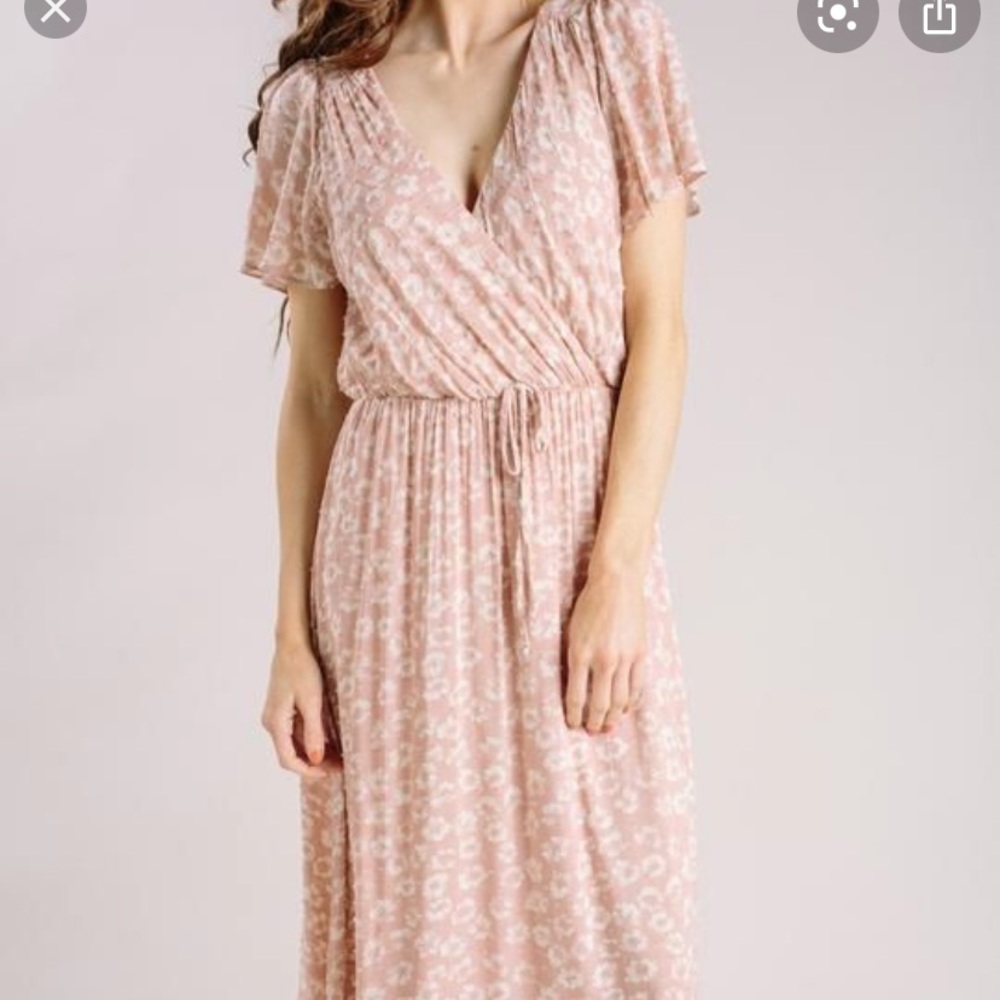 Everly ruffle mauve floral maxi dress